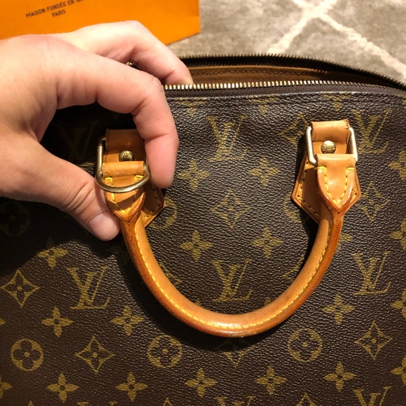 Authentic Louis Vuitton Alma PM INCLUDES lock & matching key 🔑 - Picture 8 of 16